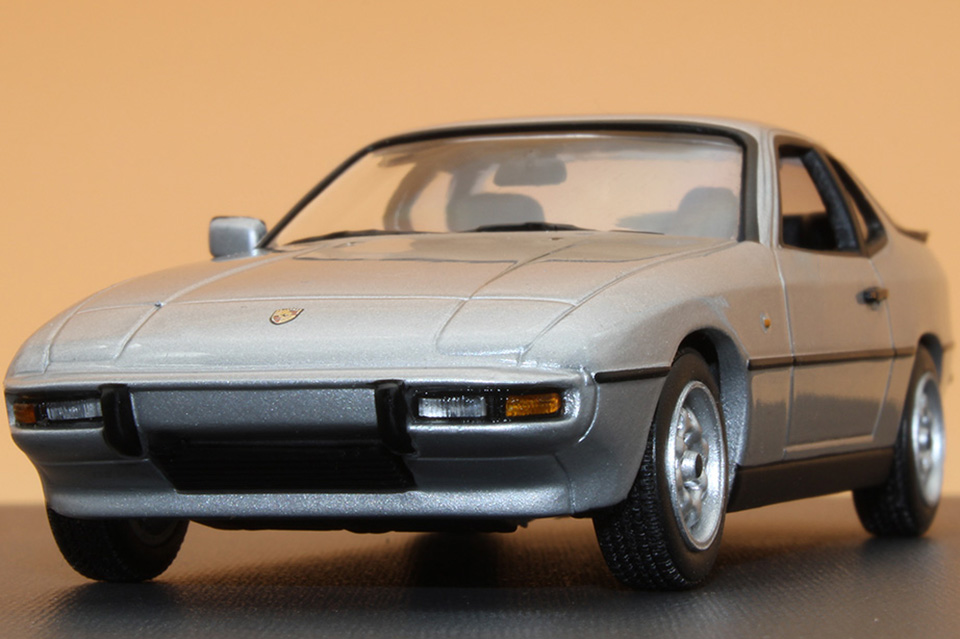 Porsche 924